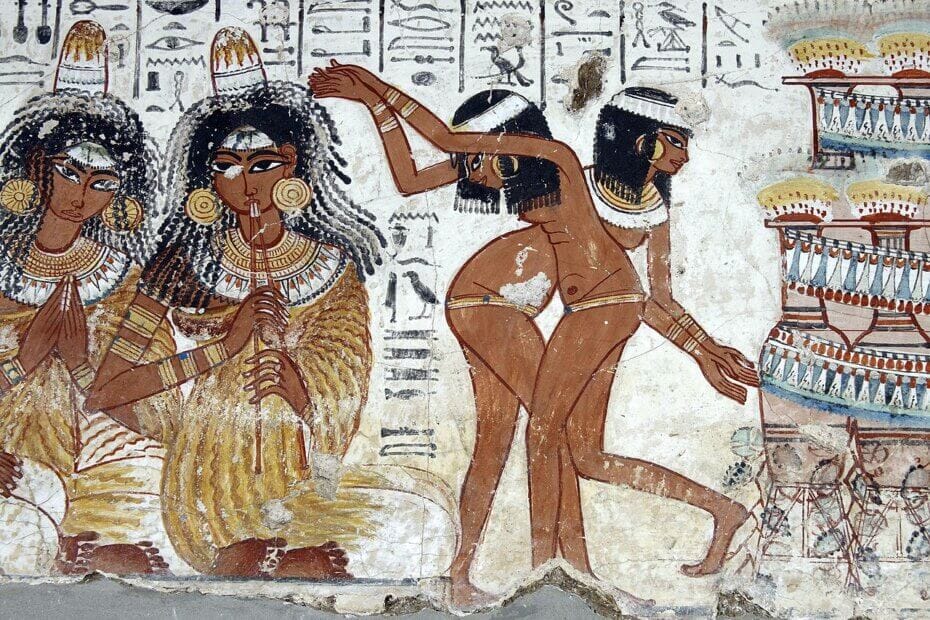 naked entertainer in Ancient Egypt